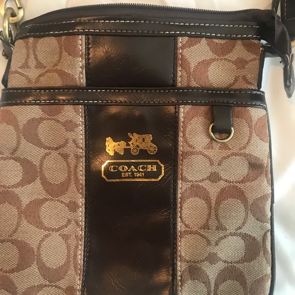 Coach Handbags - Coach purse